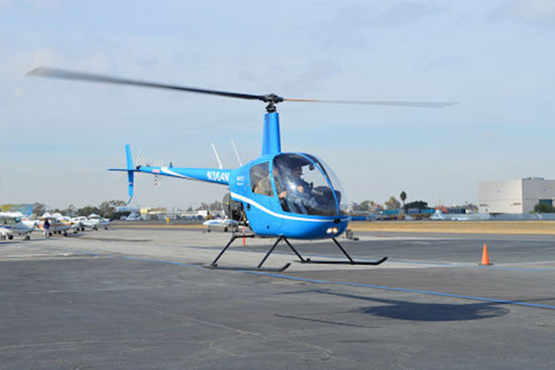 職業ヘリコプターパイロット養成コース Sky Creation Inc